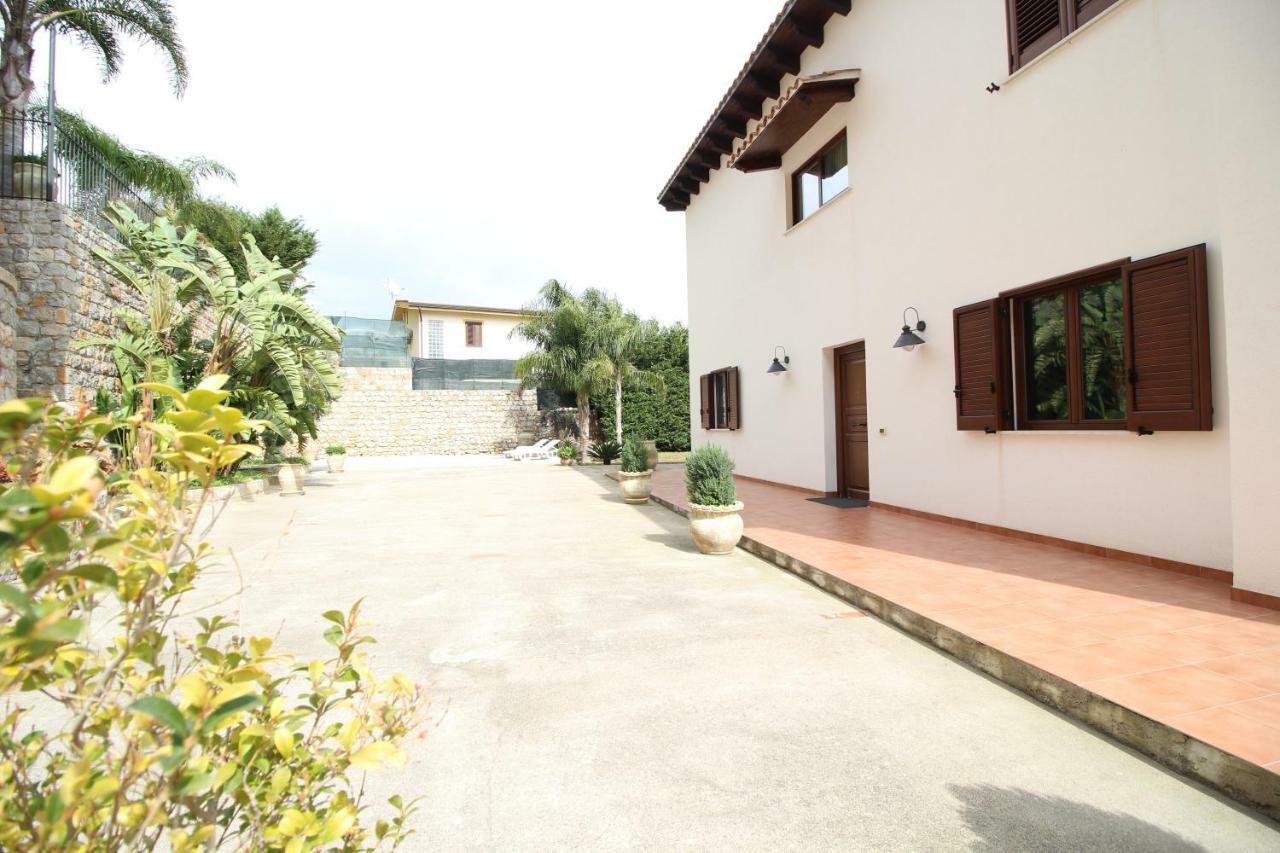 Villa Privata - Private Villa Palermo Exterior foto